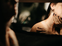 Load image into Gallery viewer, Gold link chain, vintage style, unisex, double split chain, twist rope, rectangular paperclip chain, boho choker, street style necklace, 925