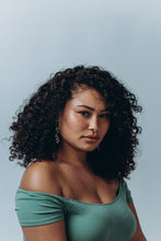 Load image into Gallery viewer, Chandelier pearl earrings, light dangling pearl, drop earring, white pearl cluster, wedding earring, bridal, bridesmaid gift, 925 gold hook